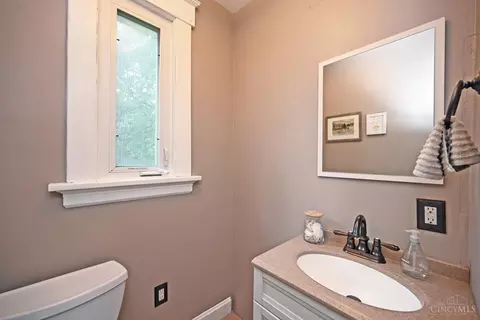 3159 Daytona Ave, Cincinnati, OH 45211 photo 24