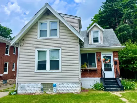 152 Seventy Third St, Cincinnati, OH 45216