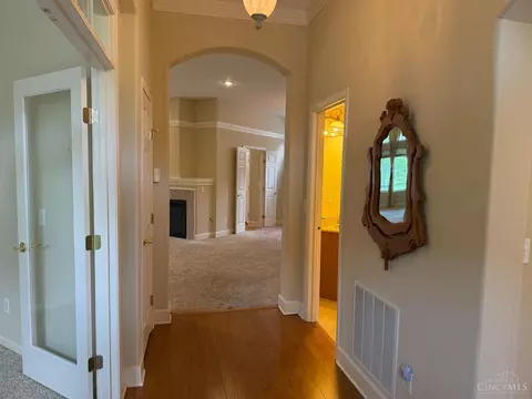 Entry Way - 3485 Ballymore Ct, Cincinnati, OH 45245 photo 2 of 2