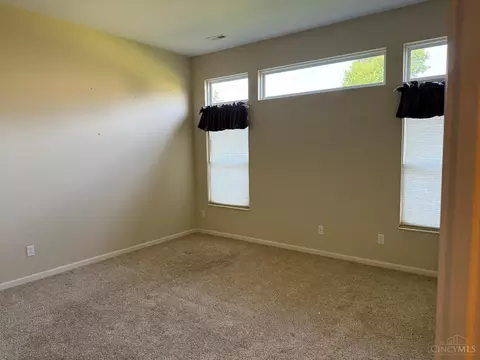 Bedroom - 3485 Ballymore Ct, Cincinnati, OH 45245 photo 2 of 3