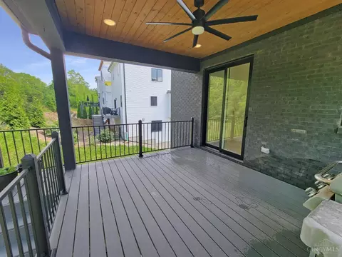 Exterior - 3936 Feemster St, Cincinnati, OH 45226 photo 3 of 8