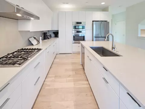 Kitchen - 3936 Feemster St, Cincinnati, OH 45226 photo 3 of 5