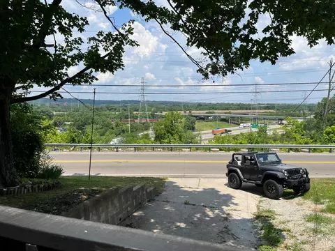 Exterior - 1411 Summit Rd, Cincinnati, OH 45237 photo 7 of 7