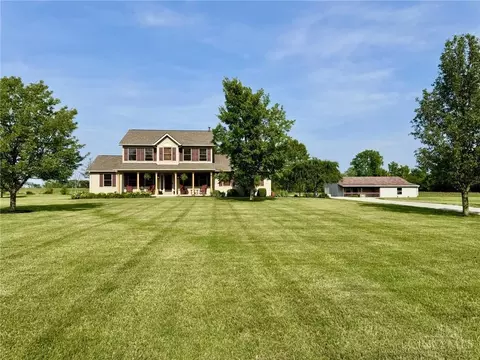 2950 Clayton Rd, Jackson Twp, OH 45235