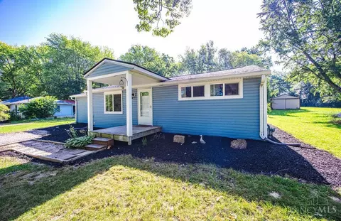 Exterior - 8170 Sibcy Rd, Hamilton Township, OH 45039 photo 1 of 3