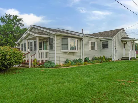 867 Willow St, Williamsburg, OH 45176 photo 2