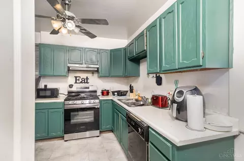 311 Hilton Pl, Cincinnati, OH 45219 photo 14