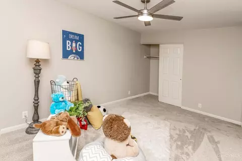 Bedroom - 9586 Heather Ct, Blue Ash, OH 45242 photo 8 of 8