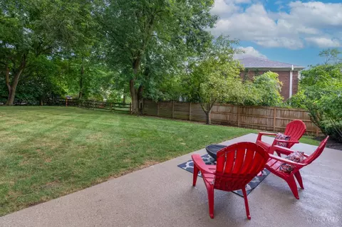 Exterior - 9586 Heather Ct, Blue Ash, OH 45242 photo 4 of 5