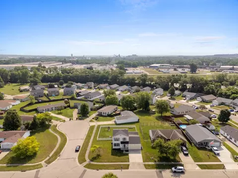 View/Area - 2638 Ruby Ln, Middletown, OH 45044 photo 6 of 7