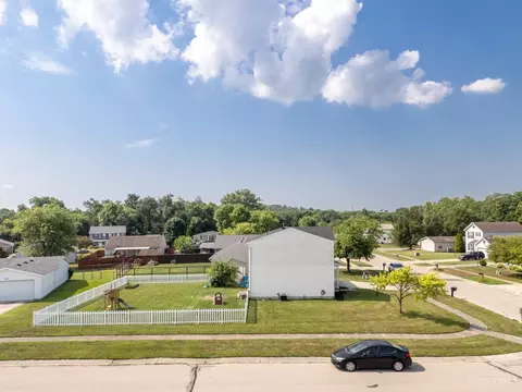 View/Area - 2638 Ruby Ln, Middletown, OH 45044 photo 3 of 7