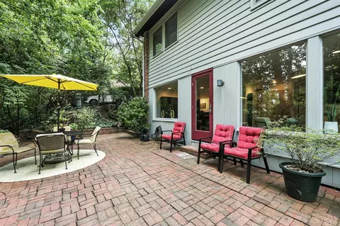 Exterior - 1943 Gregory Ln, Cincinnati, OH 45206 photo 10 of 25