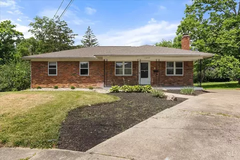 1457 Rambler Pl, Mount Healthy, OH 45231