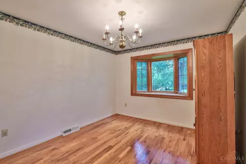 3676 Gardner Ave, Cincinnati, OH 45236 photo 13