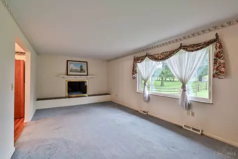 3676 Gardner Ave, Cincinnati, OH 45236 photo 5
