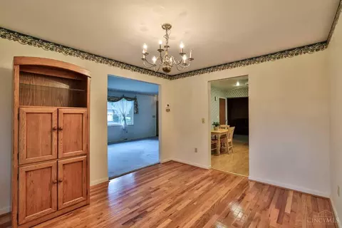 3676 Gardner Ave, Cincinnati, OH 45236 photo 11