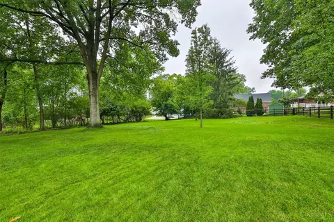 3676 Gardner Ave, Cincinnati, OH 45236 photo 35