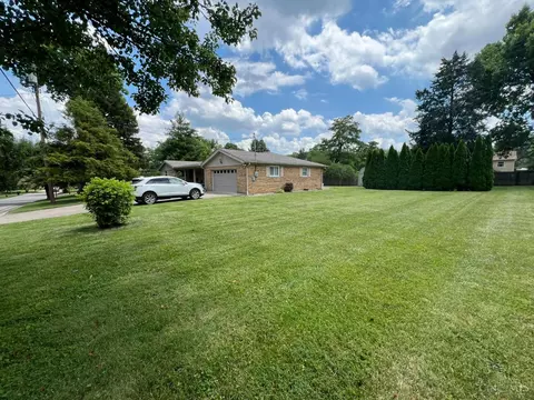 645 Cloverdale Ave, Springdale, OH 45246