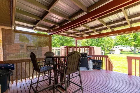 Exterior - 1366 Devils Backbone Rd, Cincinnati, OH 45233 photo 9 of 18