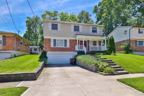 Exterior - 1077 Meadowind Ct, Cincinnati, OH 45231 photo 7 of 9