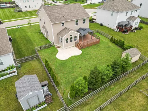 Exterior - 807 Hocking Meadow Cir, Monroe, OH 45050 photo 7 of 8