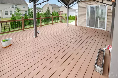 Exterior - 807 Hocking Meadow Cir, Monroe, OH 45050 photo 3 of 8