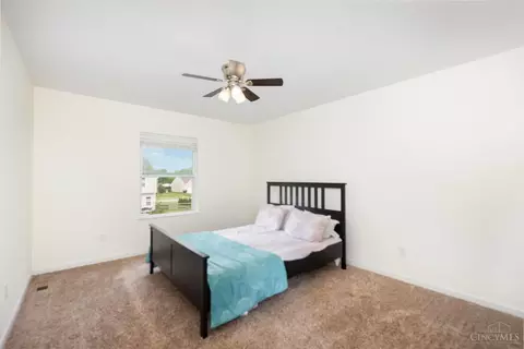 Bedroom - 807 Hocking Meadow Cir, Monroe, OH 45050 photo 3 of 5