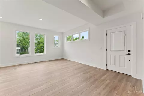 3219 Bach Ave, Cincinnati, OH 45209 photo 8