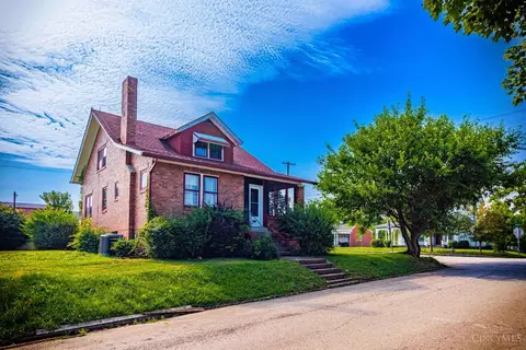 104 Washington St, West Union, OH 45693