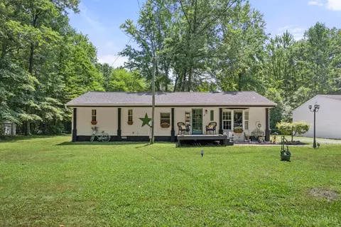 3965 Pettett Dr, Blanchester, OH 45107