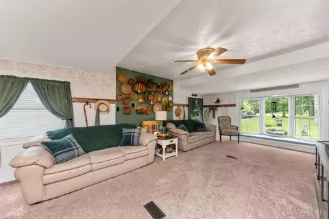 3965 Pettett Dr, Blanchester, OH 45107 photo 24