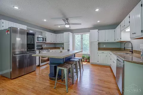Kitchen - 3060 Quercus Dr, Hamilton, OH 45013 photo 1 of 4