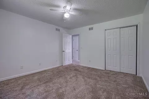 Bedroom - 3060 Quercus Dr, Hamilton, OH 45013 photo 5 of 8