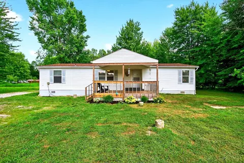 4637 Murray Corner Rd, Fayetteville, OH 45118