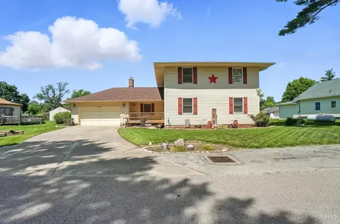 2017 St Clair St, Hamilton, OH 45011 photo 2