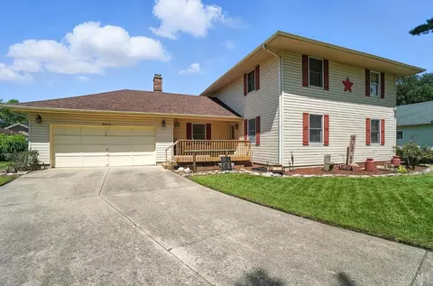 2017 St Clair St, Hamilton, OH 45011