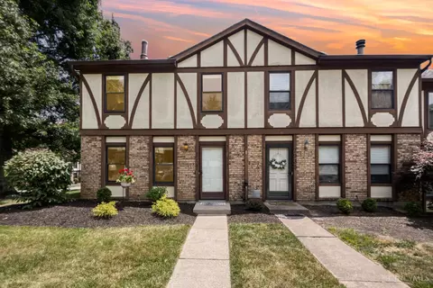 7937 Tall Timbers Dr, North Bend, OH 45052