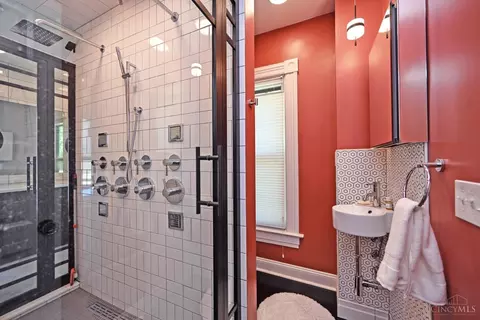 413 Mcdowell St, Cincinnati, OH 45226 photo 26