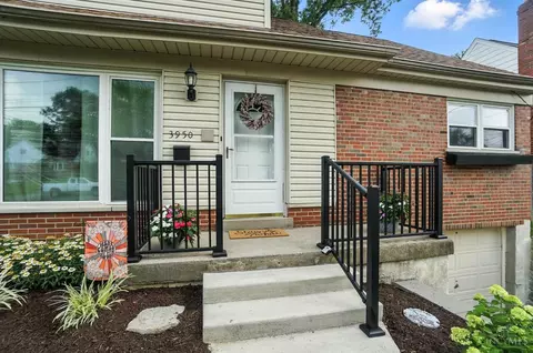 Exterior - 3950 Fordham Pl, Cincinnati, OH 45213 photo 4 of 20