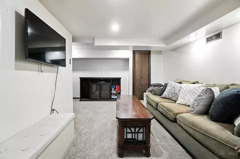 Other - 3950 Fordham Pl, Cincinnati, OH 45213 photo 4 of 9