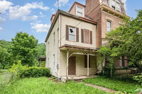 657 Sedam St, Cincinnati, OH 45204