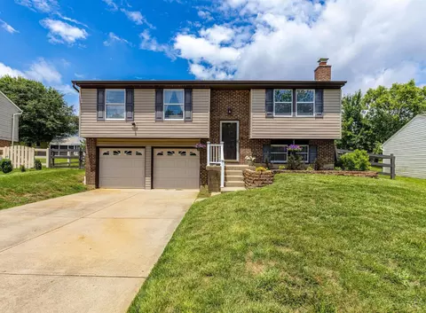 4974 Francisview Dr, Cincinnati, OH 45238