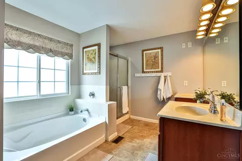 4623 Steeplechase Dr, Batavia, OH 45103 photo 28