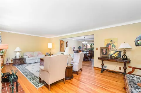 1107 Covedale Ave, Cincinnati, OH 45238 photo 4
