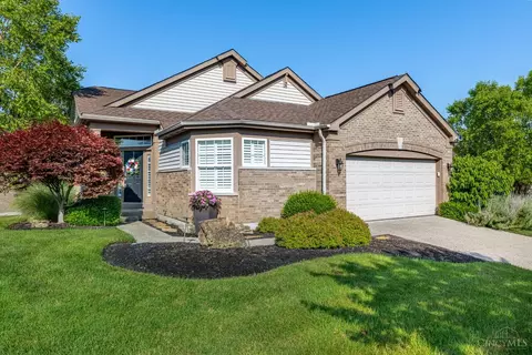 1381 Foxfire Ct, Lebanon, OH 45036
