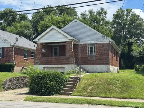 2515 Losantiville Ave, Golf Manor, OH 45237