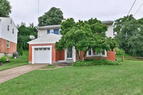 1303 Moonkist Ct, Cincinnati, OH 45230