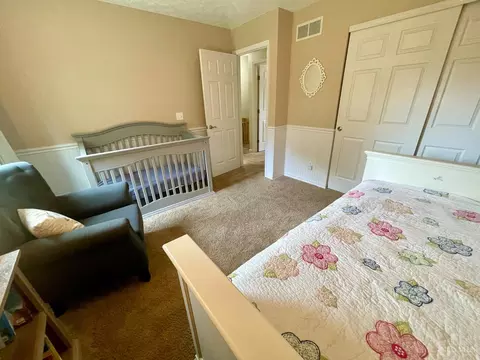 Bedroom - 4175 Cannon Gate Dr, Cincinnati, OH 45245 photo 7 of 8