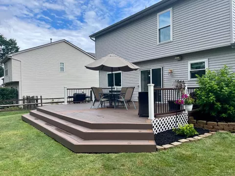 Exterior - 4175 Cannon Gate Dr, Cincinnati, OH 45245 photo 6 of 10