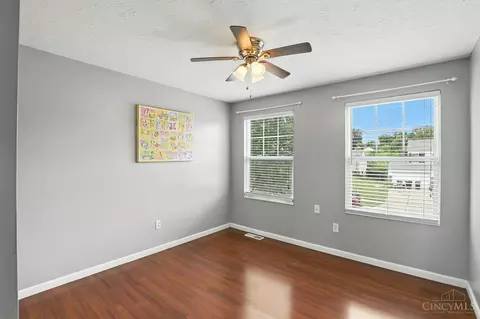 Bedroom - 2317 Garrison Dr, Cincinnati, OH 45231 photo 1 of 7